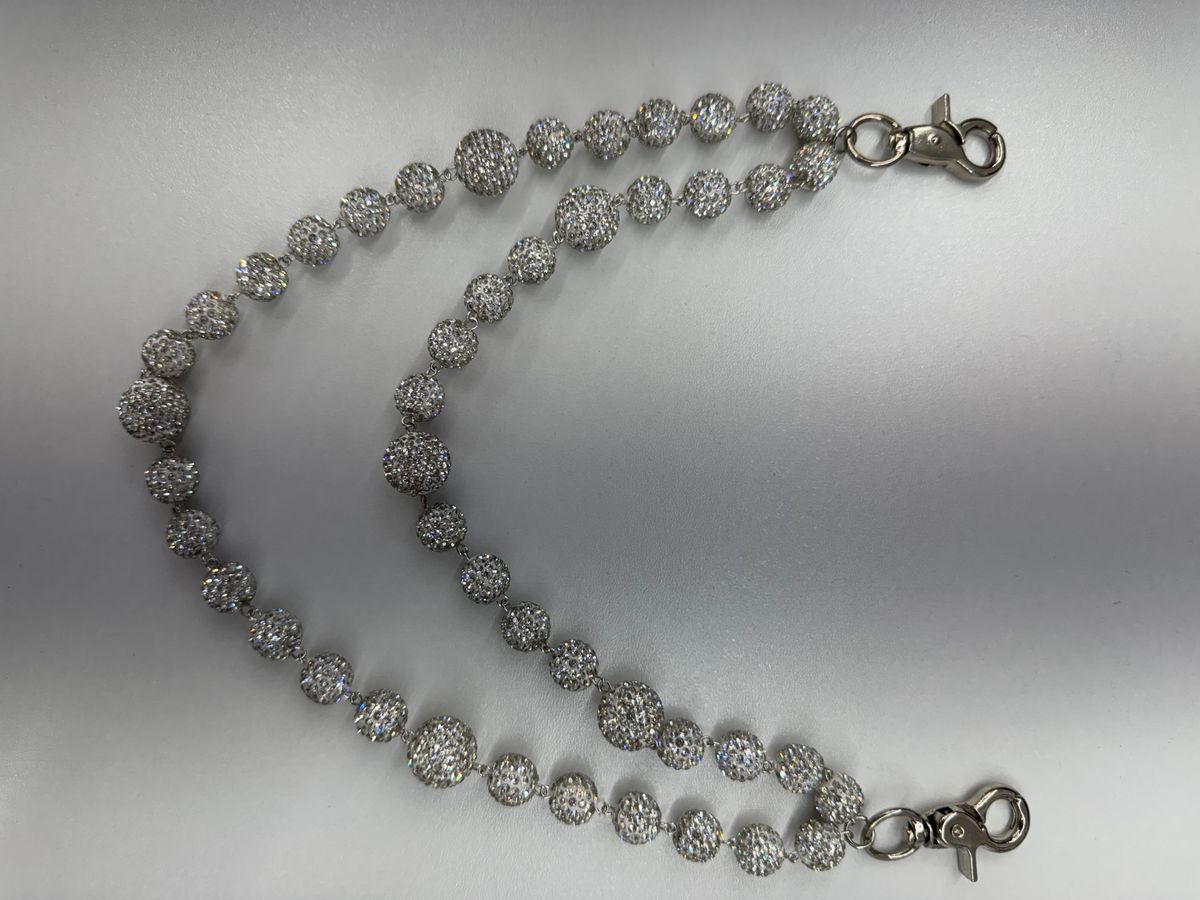Drunz white pocket chain by WALLET CHAIN