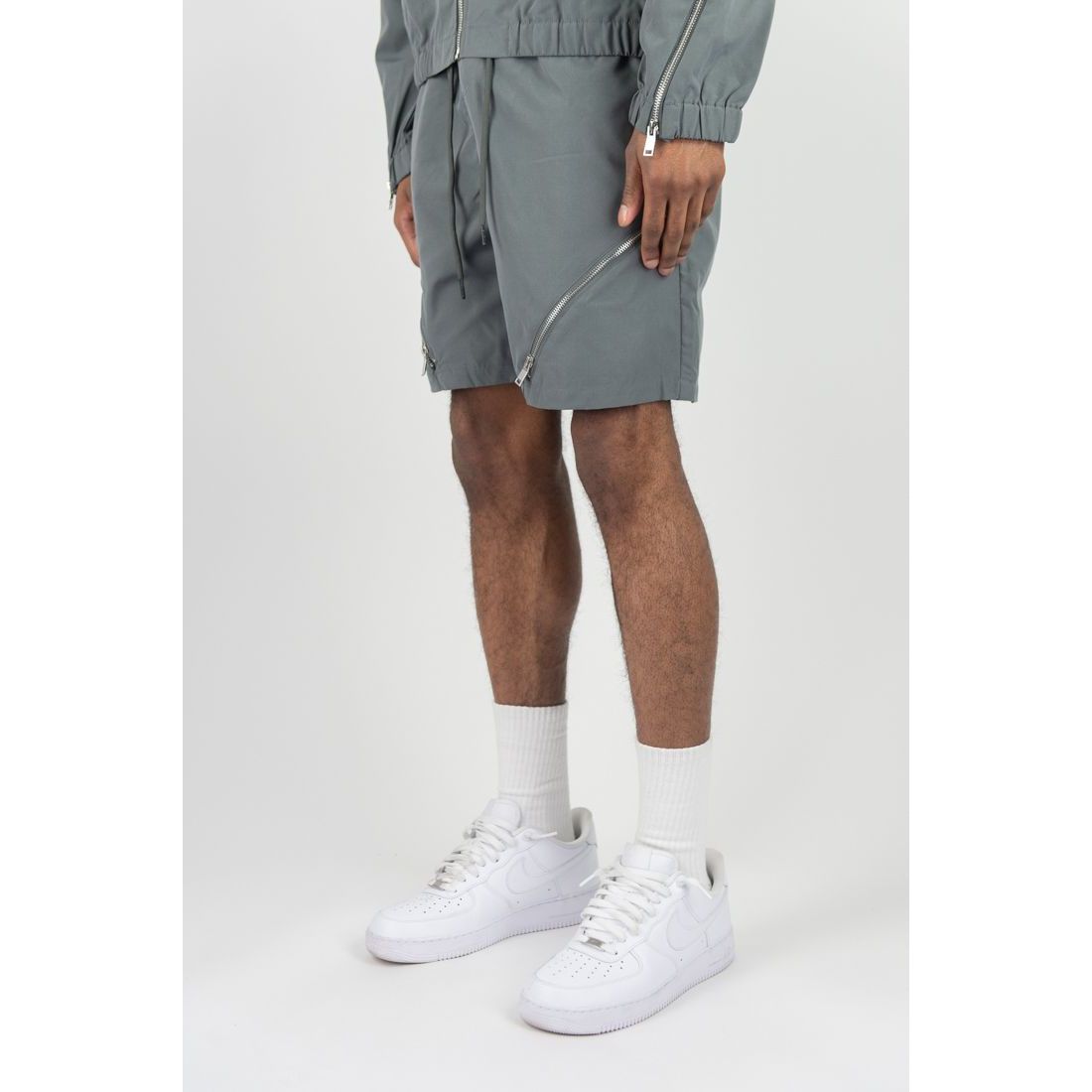 Rebel Minds zipper windbreaker shorts by REBEL MINDS