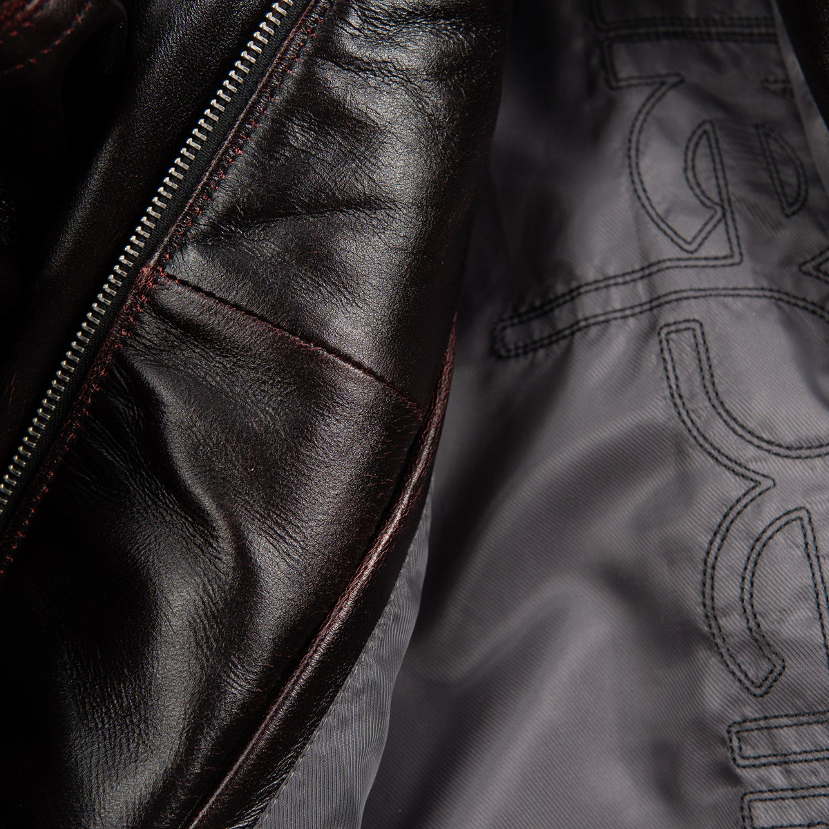 Pelle Pelle basic corded leather jacket by PELLE PELLE