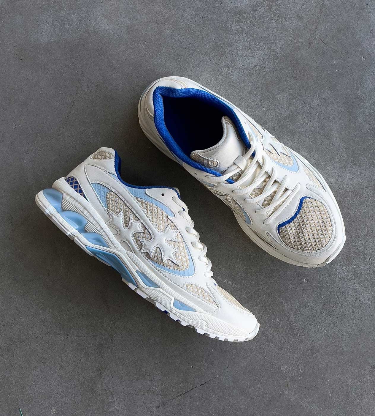 Bravest studios kross kountry runner by TODAYS TREND