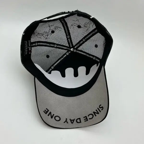 + Icons suede trucker hat - OSFA / BLACK - HATS