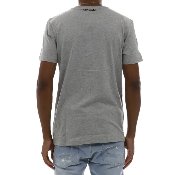 Irochi Daisu T-Shirt - ECtrendsetters